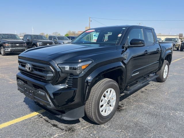 Used 2025 Toyota Tacoma SR5 w/ SR5 Upgrade Package image 1