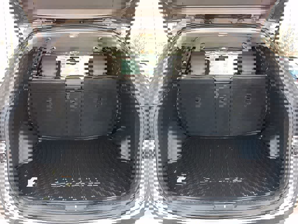 Used 2018 Hyundai Santa Fe Sport image 27