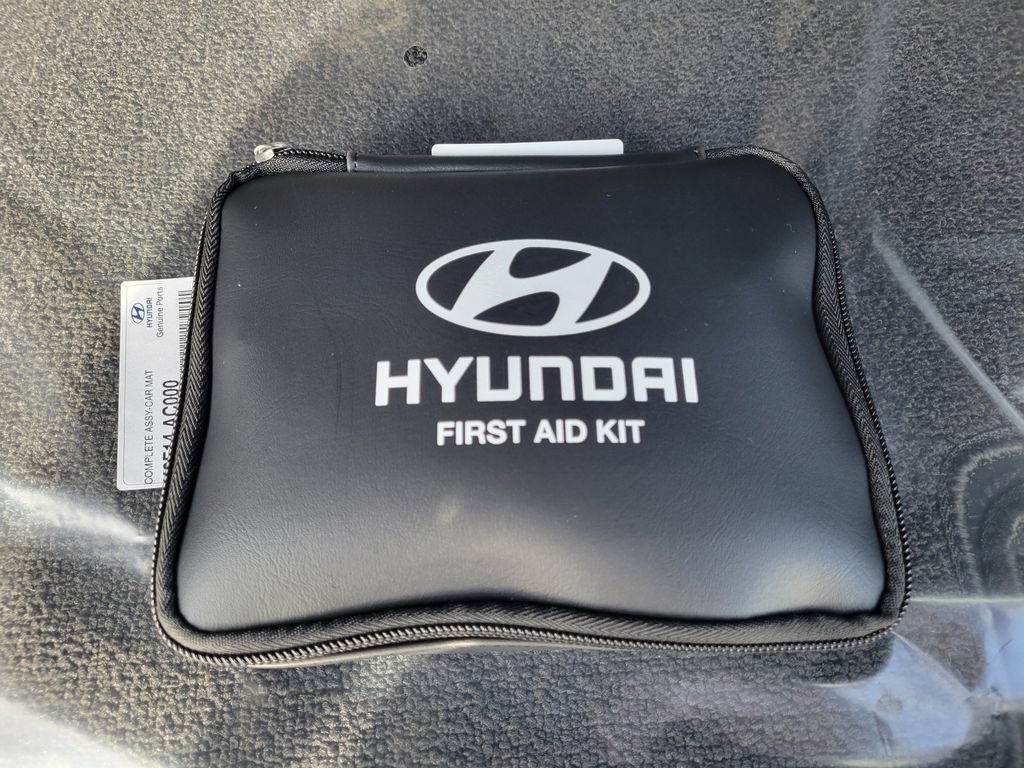 New 2026 Hyundai Venue SEL FWD image 33