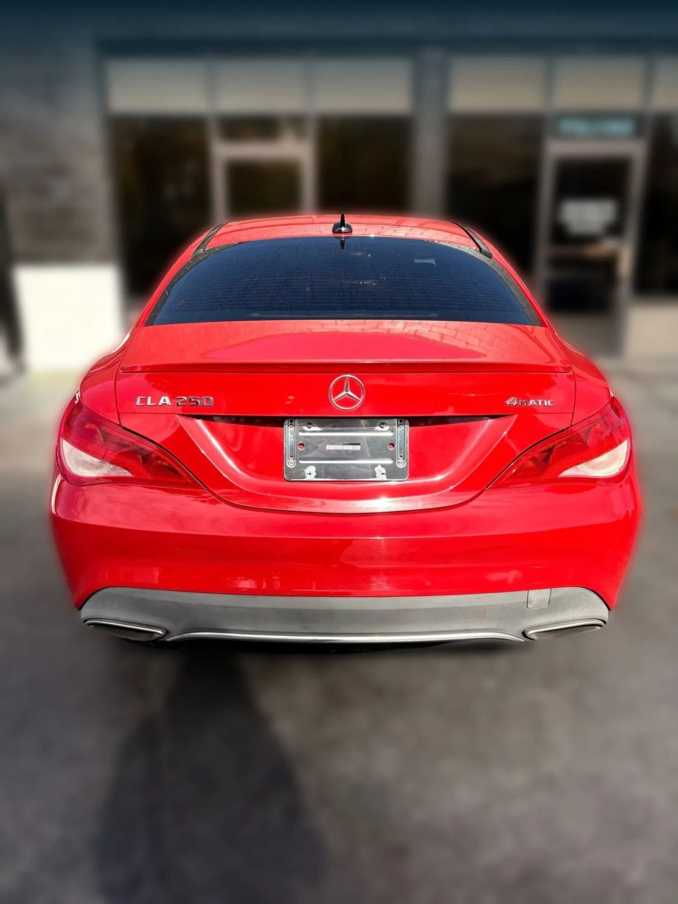 Used 2018 Mercedes-Benz CLA 250 4MATIC image 4