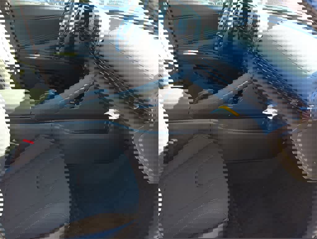 New 2026 Hyundai Elantra Sport w/ Cargo Package image 22