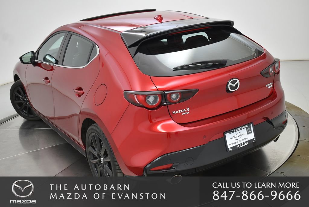 Used 2025 MAZDA MAZDA3 Hatchback w/Premium Plus Pkg image 7