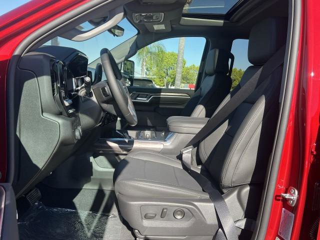 New 2026 Chevrolet Silverado 2500 LTZ w/ LTZ Plus Package AWD/4WD image 20