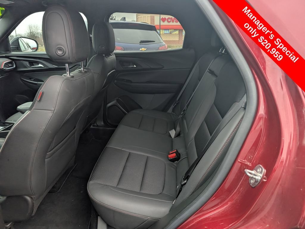 Used 2023 Chevrolet TrailBlazer RS w/ Convenience Package image 9