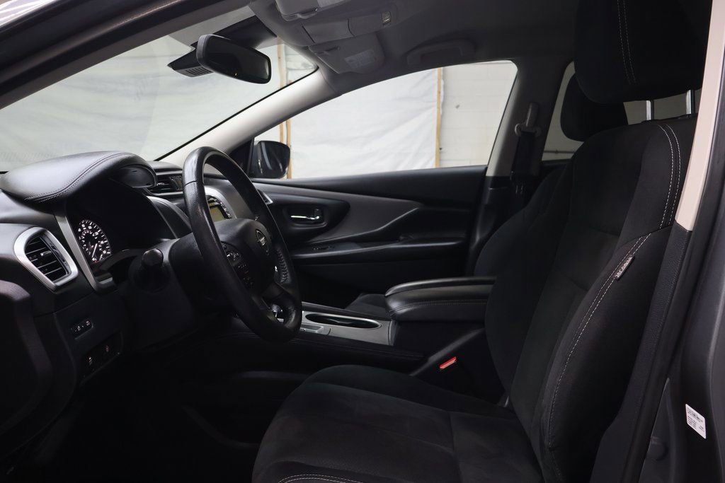 Used 2020 Nissan Murano SV image 17