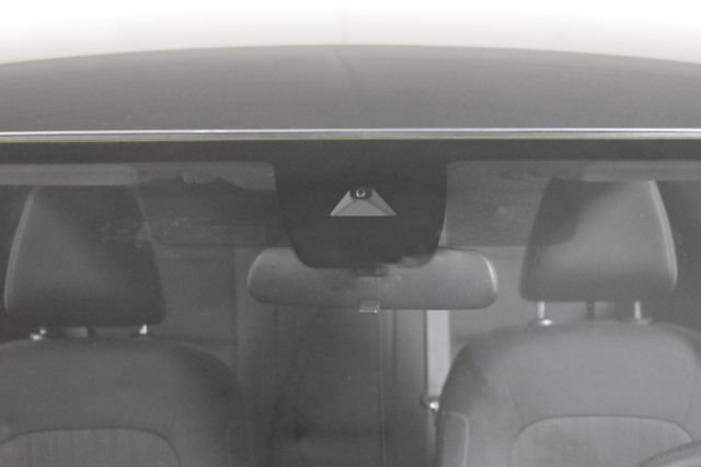 Used 2025 Nissan Altima 2.5 SV FWD image 36