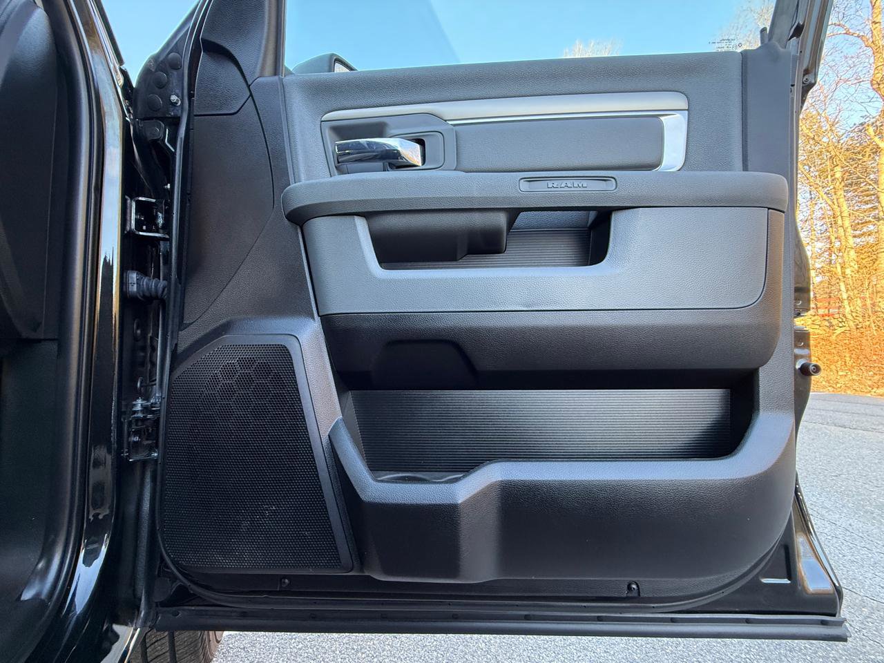 Used 2018 RAM 1500 Big Horn image 23