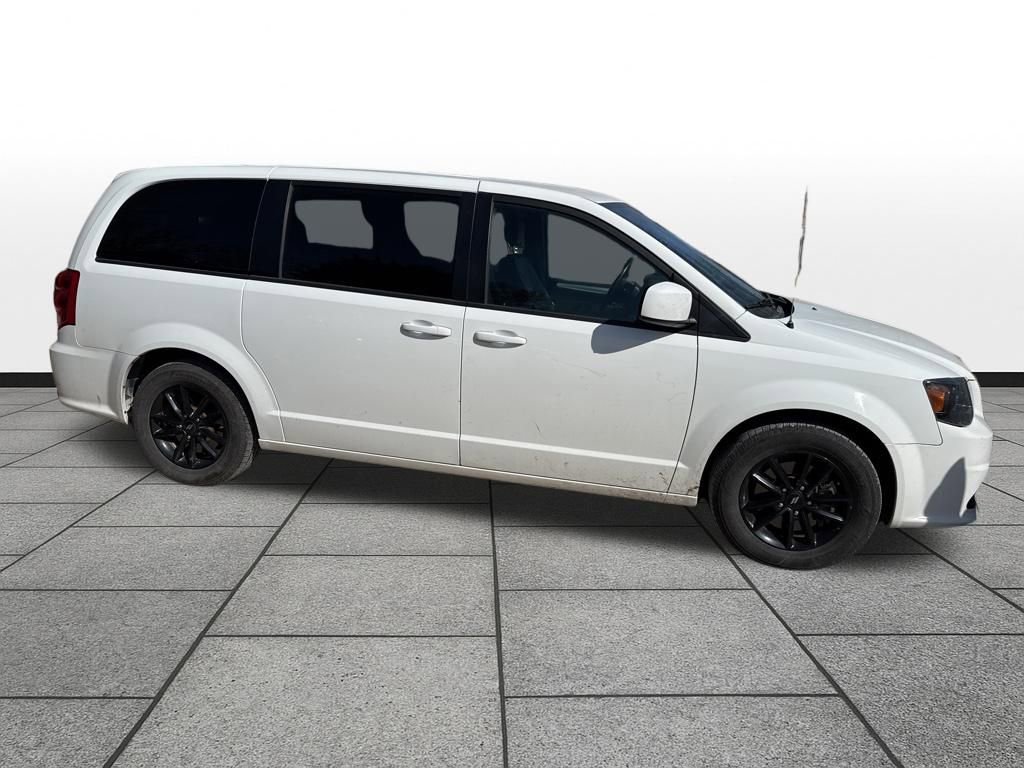 Used 2020 Dodge Grand Caravan GT image 3