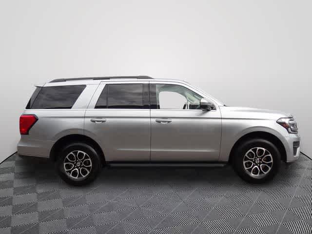 Certified 2024 Ford Expedition XLT AWD/4WD image 4