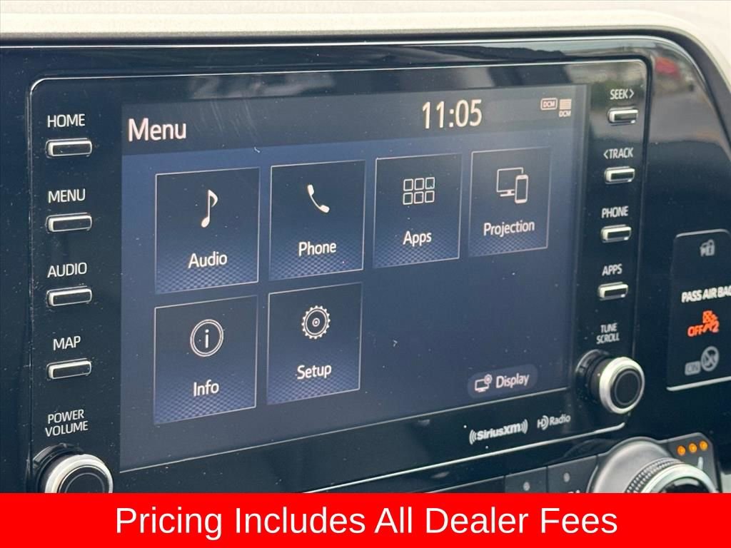 Used 2020 Toyota Highlander XLE FWD image 26