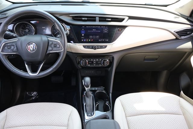 Used 2023 Buick Encore GX Essence w/ Experience Buick Package FWD image 16