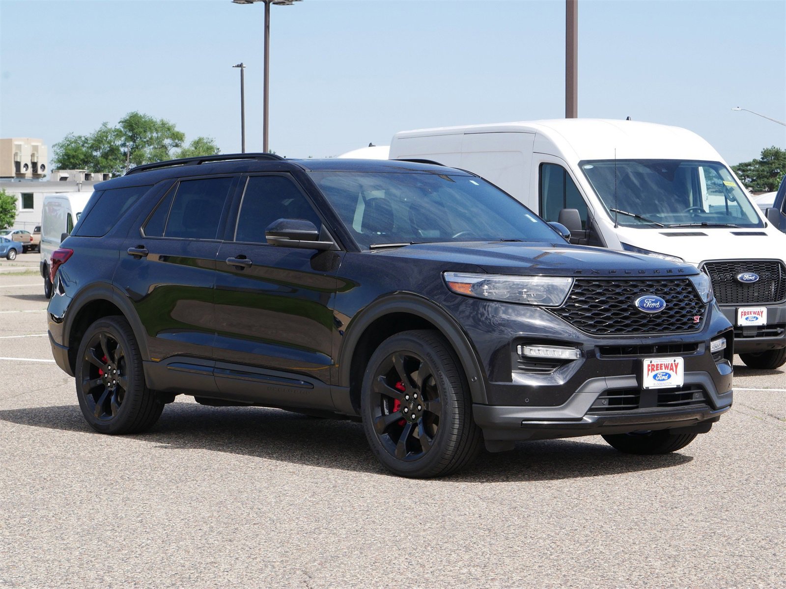 Used 2022 Ford Explorer ST w/ Equipment Group 401A image 7