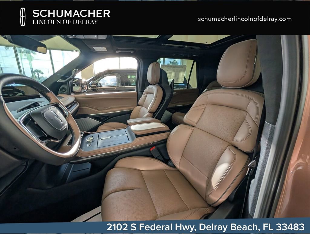 New 2026 Lincoln Navigator L Black Label AWD/4WD image 10