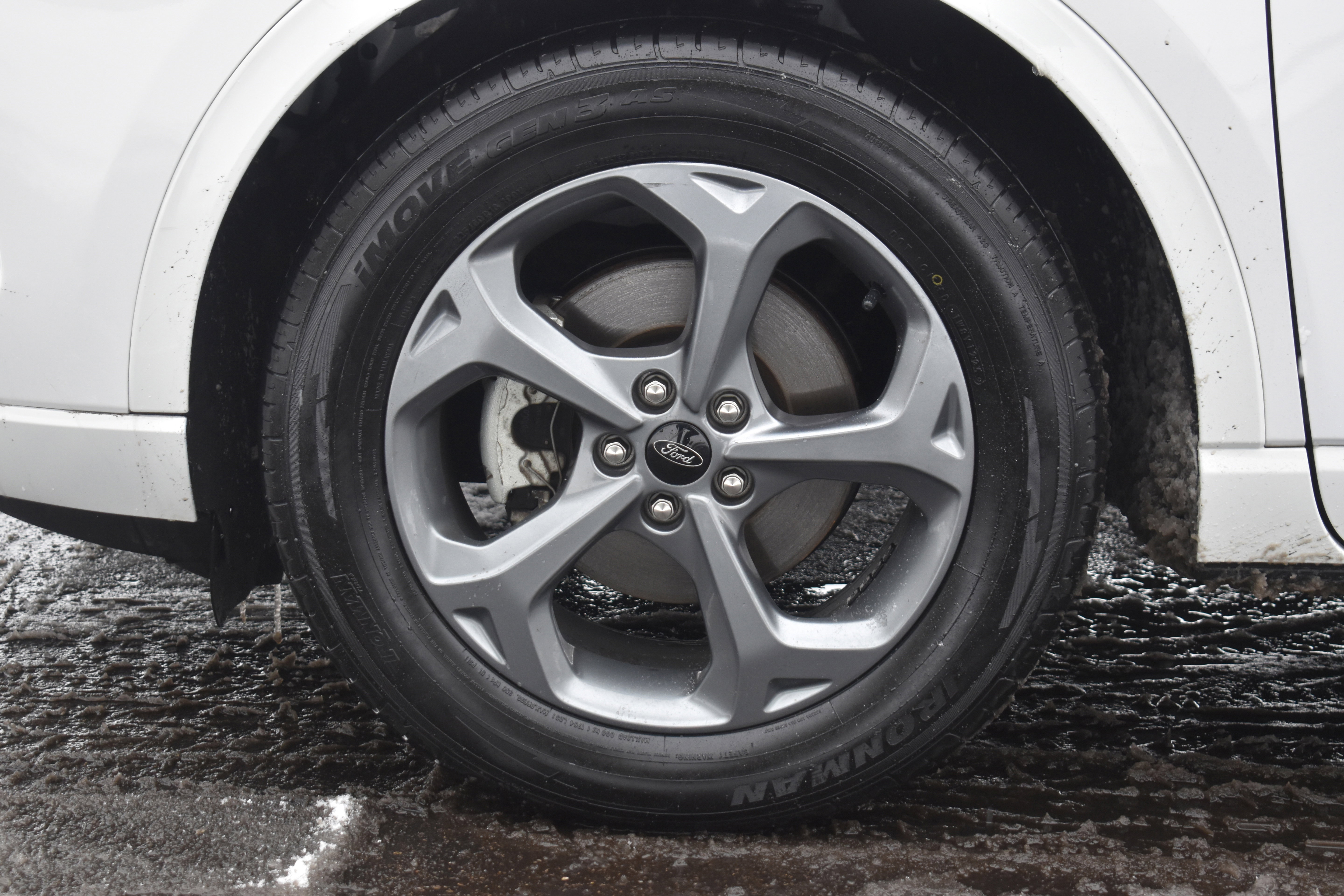 Used 2023 Ford Escape ST-Line image 34