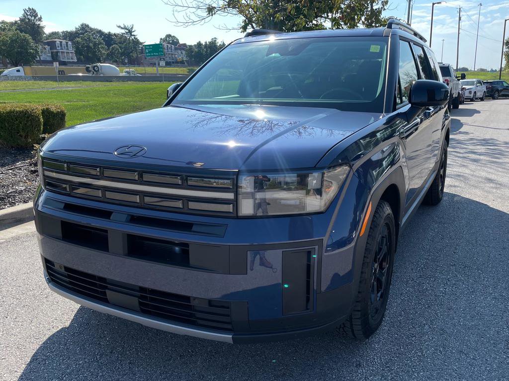 Used 2025 Hyundai Santa Fe XRT image 1