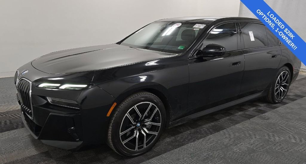 Used 2025 BMW 760i xDrive 760i xDrive w/ Executive Package image 1