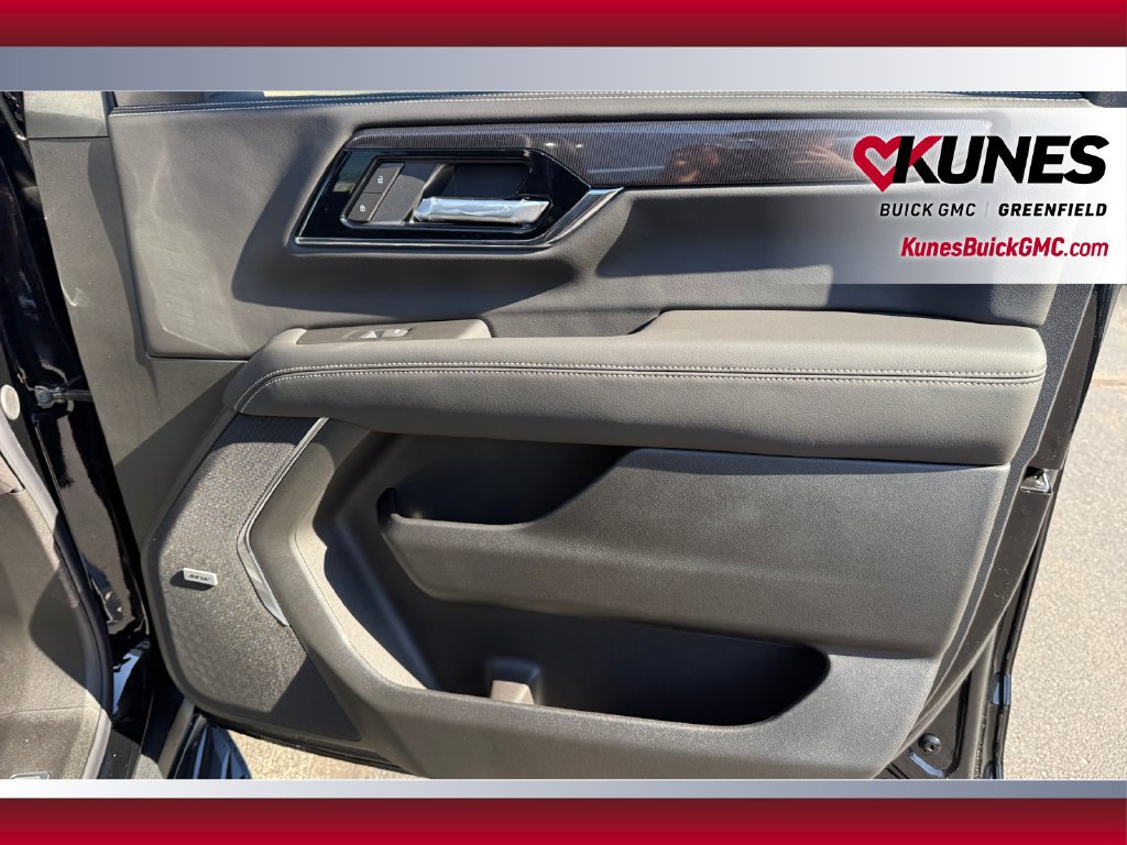 New 2027 GMC Yukon XL Elevation w/ LPO, Floor Liner Package AWD/4WD image 39