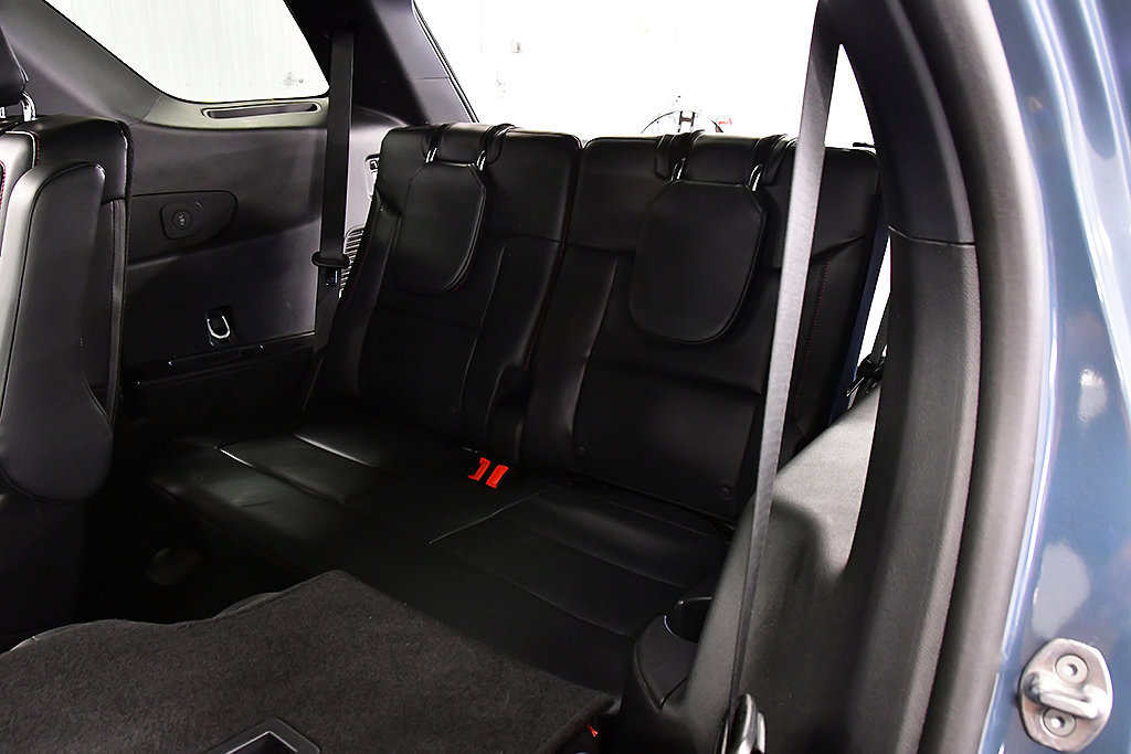 Used 2025 Ford Explorer ST AWD/4WD image 28