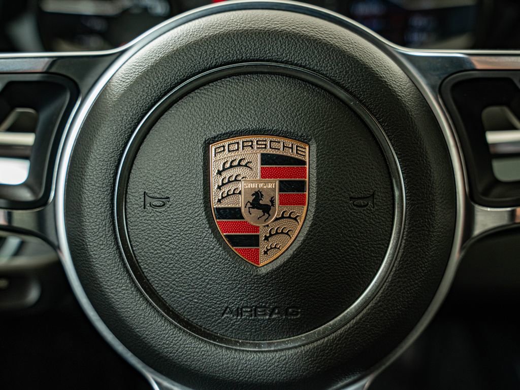 Certified 2019 Porsche 718 Boxster image 33