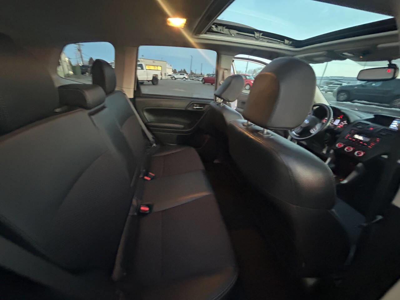 Used 2015 Subaru Forester 2.0XT Premium image 11