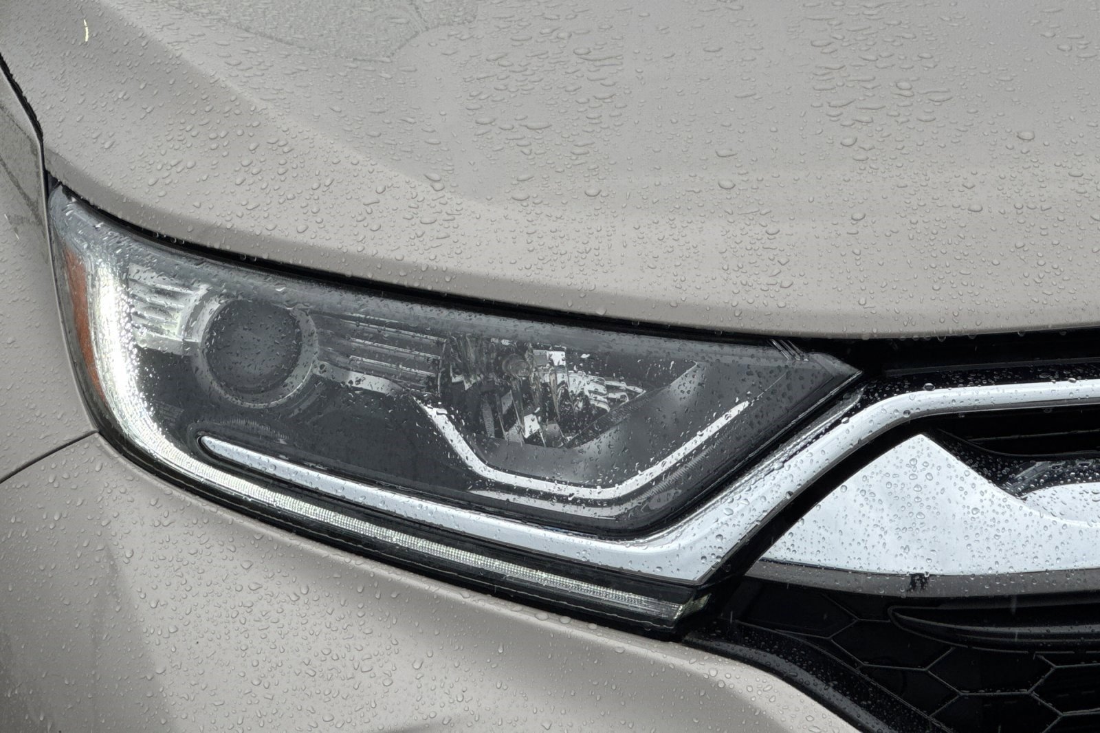 Used 2018 Honda CR-V EX image 10