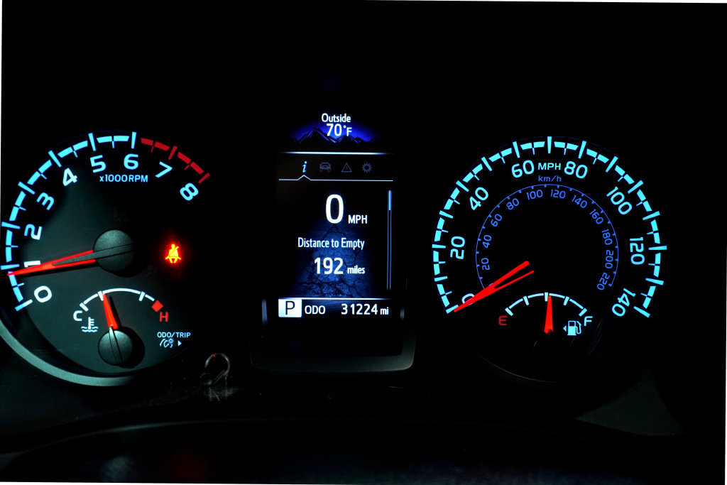 Used 2023 Toyota Tacoma SR AWD/4WD image 23