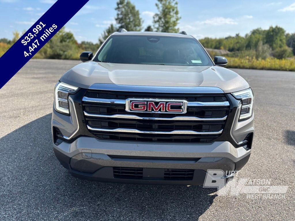 Used 2026 GMC Terrain Elevation w/ Elevation Premium Package image 9
