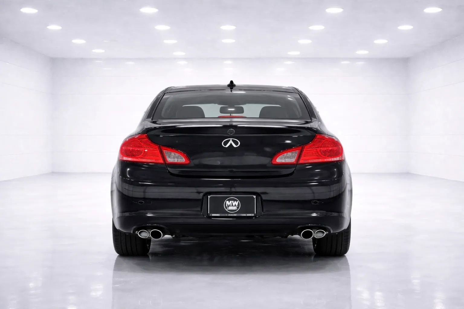 Used 2013 INFINITI G37 x Sedan w/ Premium Pkg AWD/4WD image 4