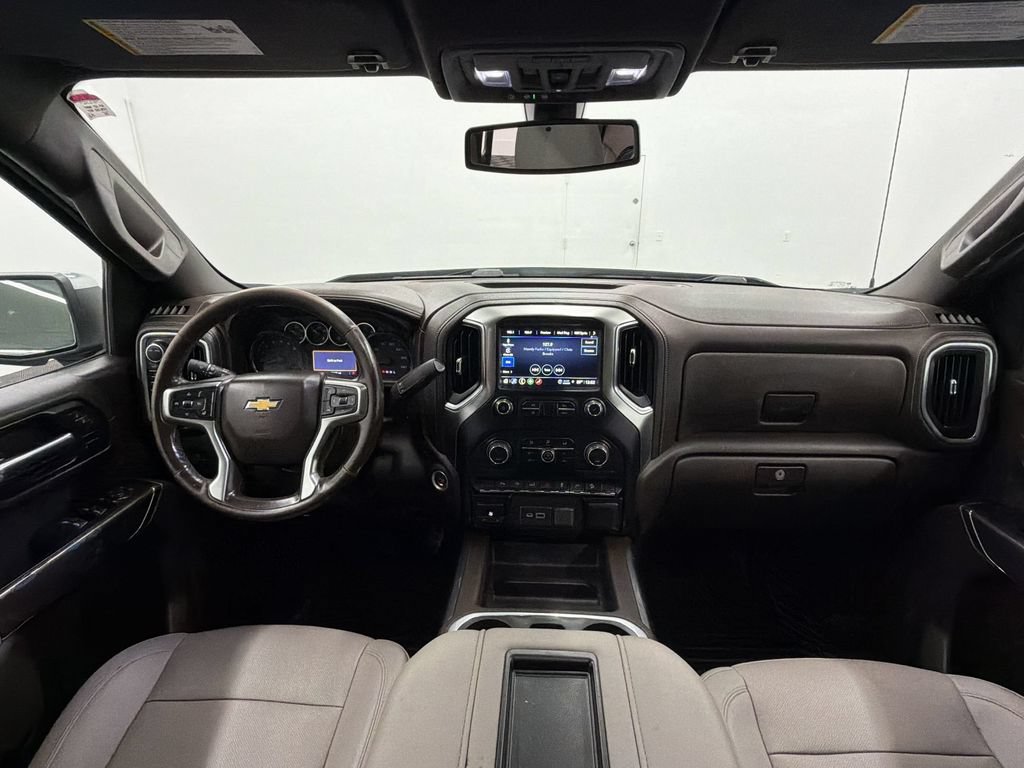Used 2022 Chevrolet Silverado 1500 LTZ w/ Z71 Off-Road Package AWD/4WD image 16