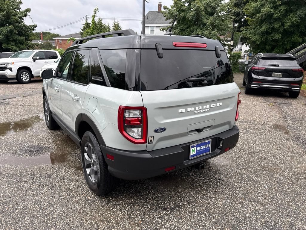 Used 2021 Ford Bronco Sport Badlands w/ Badlands Package AWD/4WD image 3