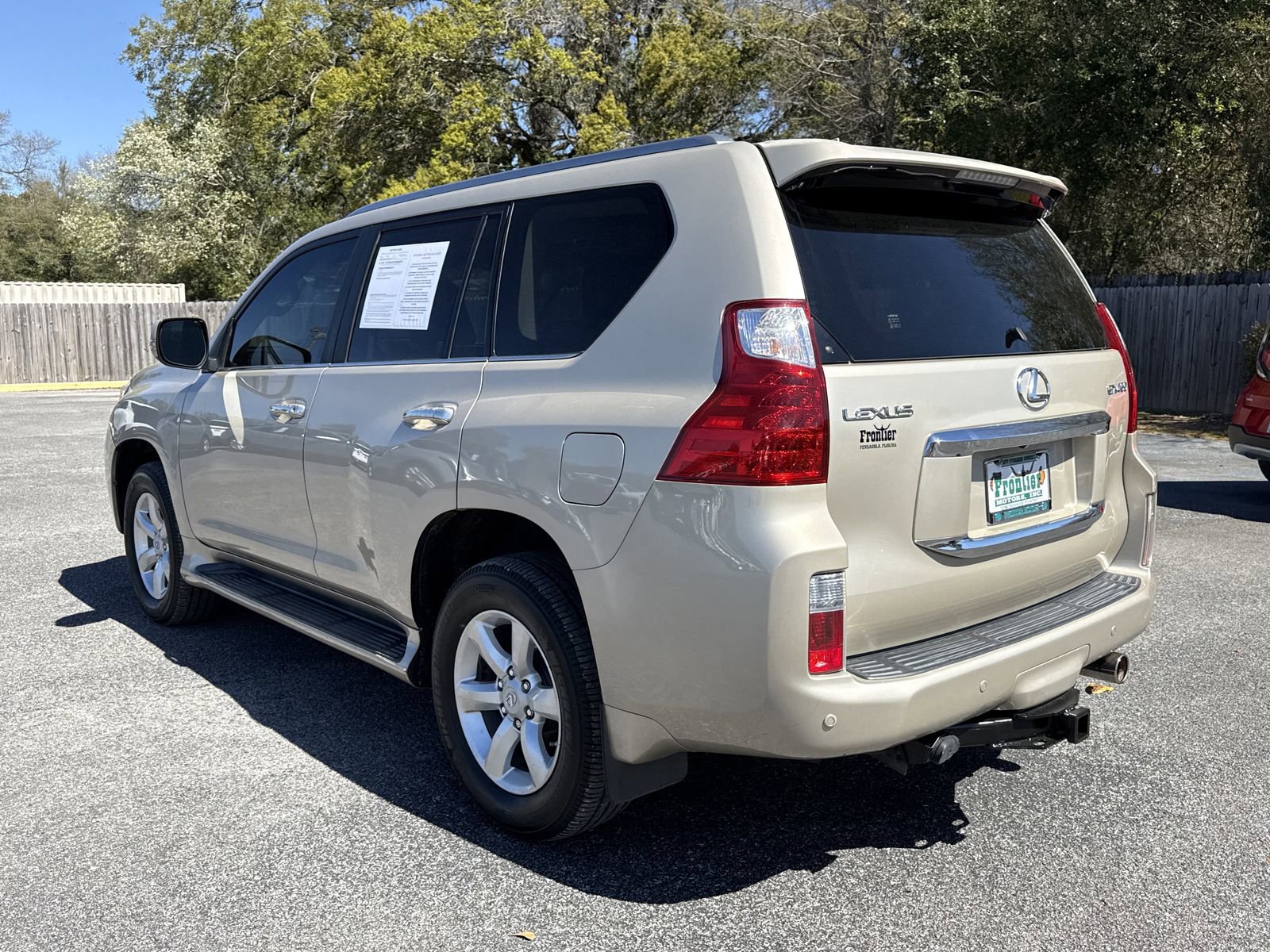 Used 2010 Lexus GX 460 image 4