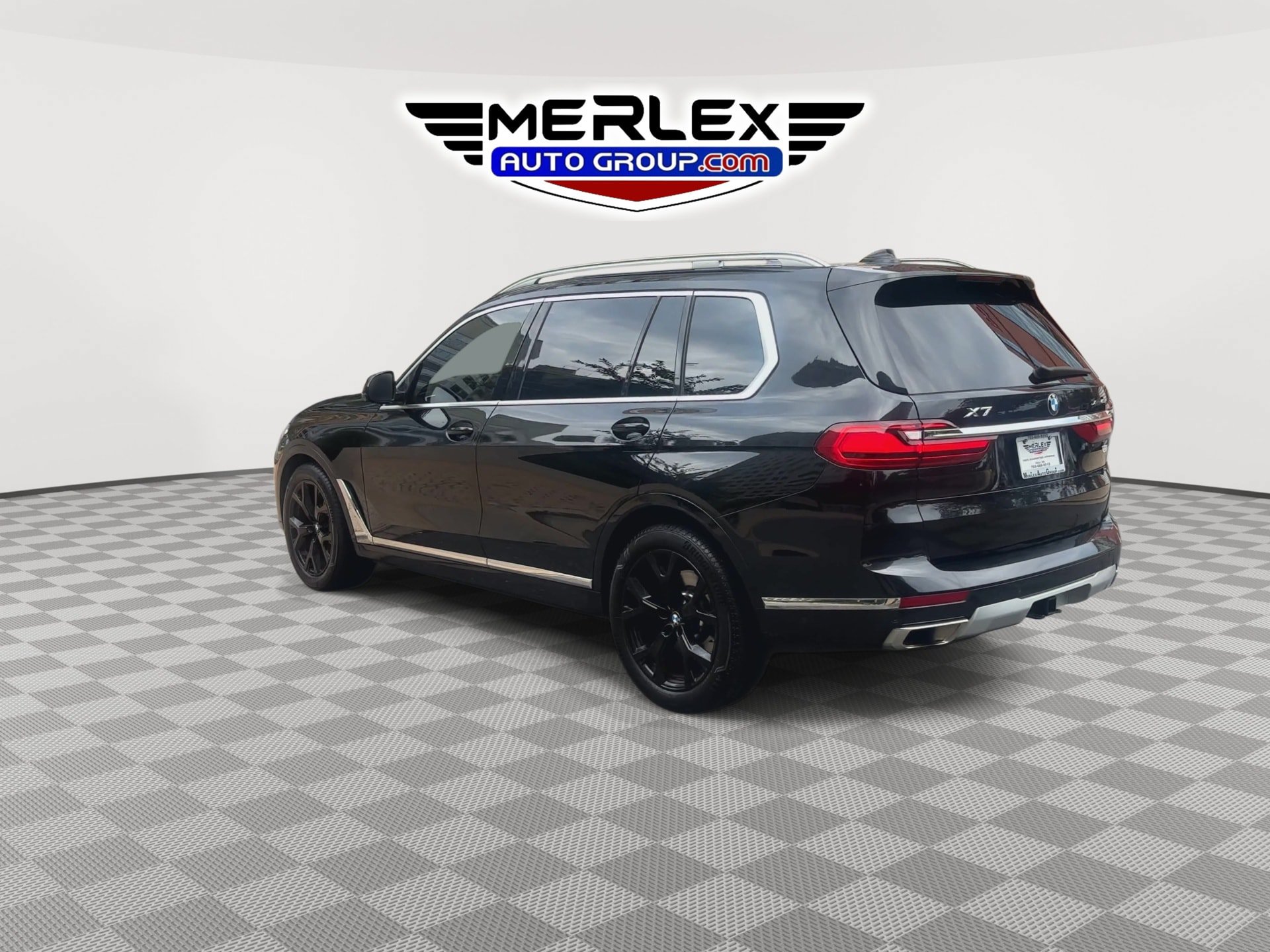 Used 2021 BMW X7 xDrive40i w/ Premium Package AWD/4WD image 6