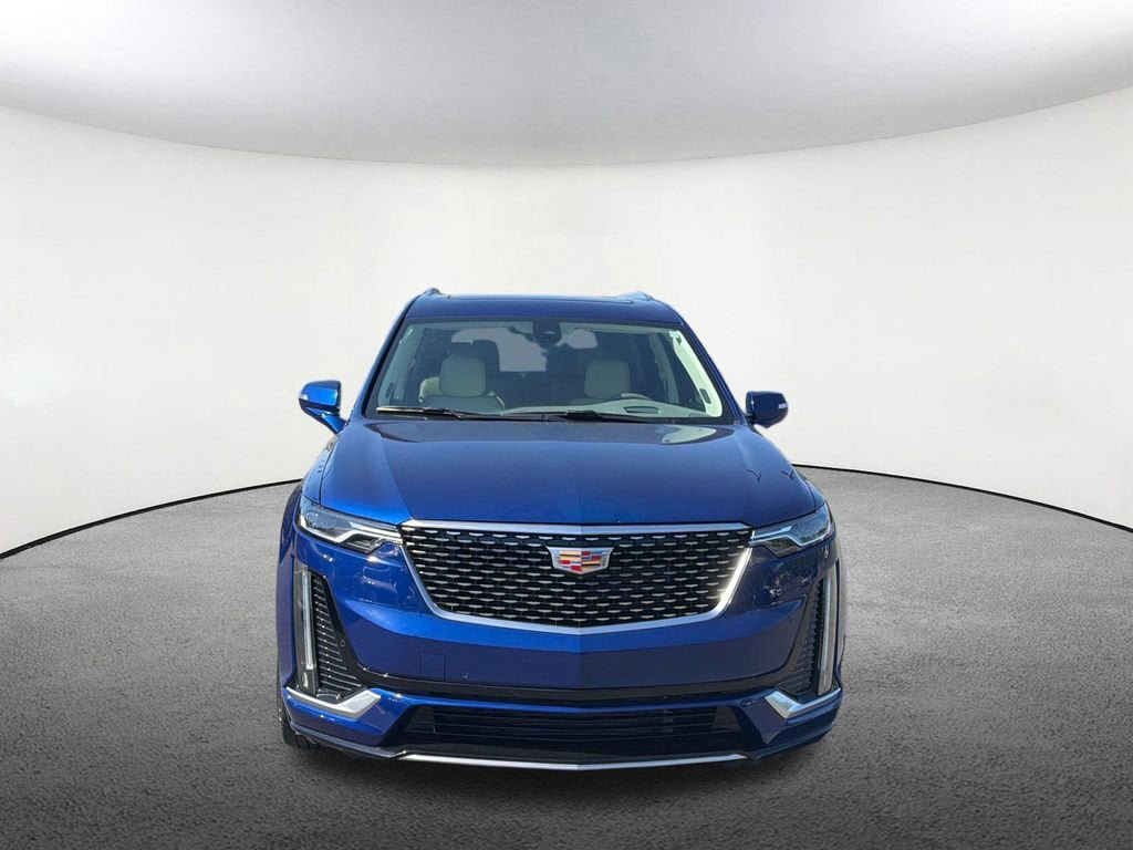 Certified 2024 Cadillac XT6 Premium Luxury w/ Technology Package AWD/4WD image 22