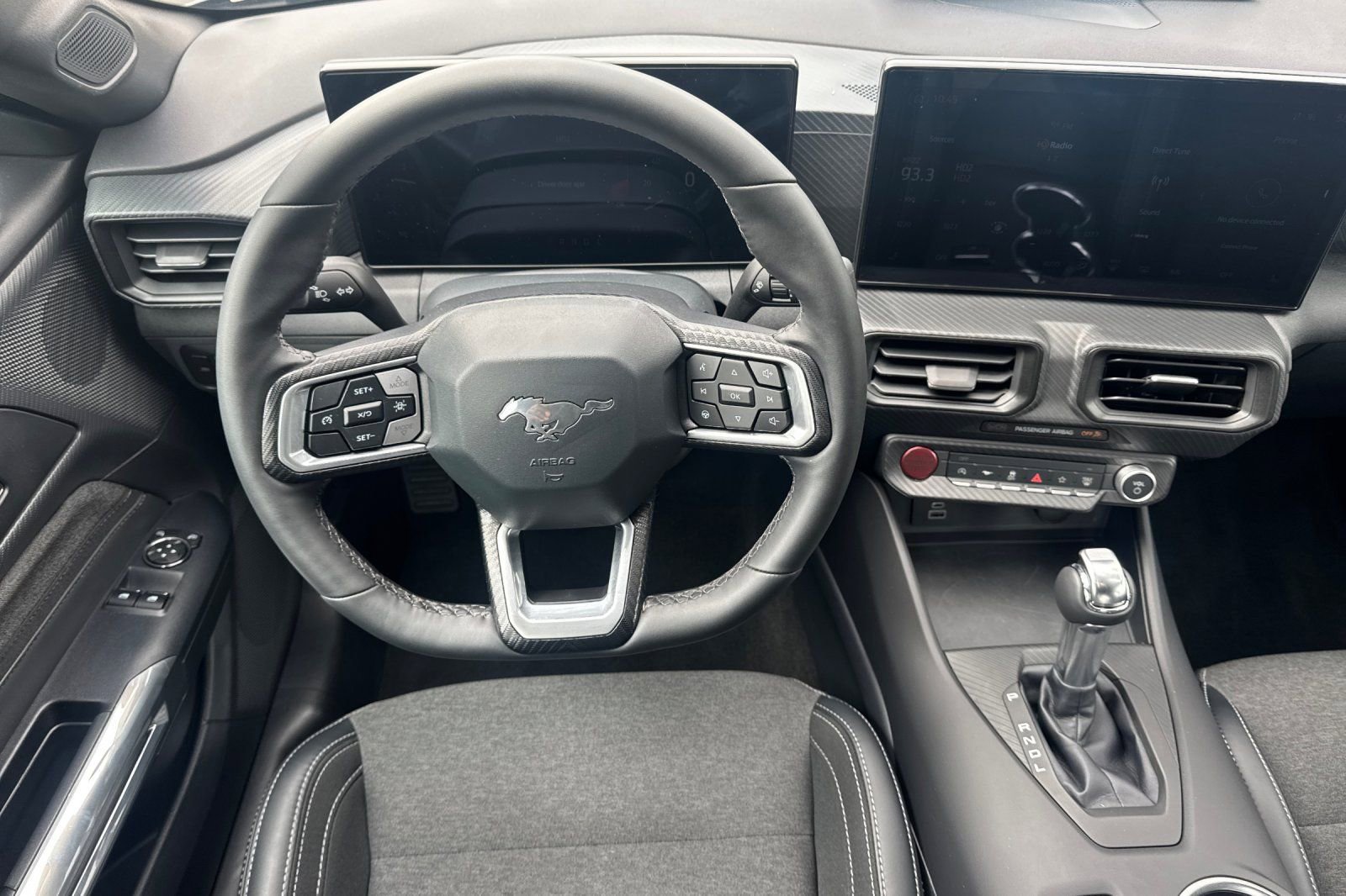 Used 2025 Ford Mustang Coupe RWD image 15