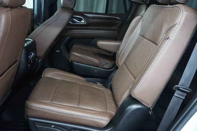 Used 2024 Chevrolet Tahoe High Country AWD/4WD image 13