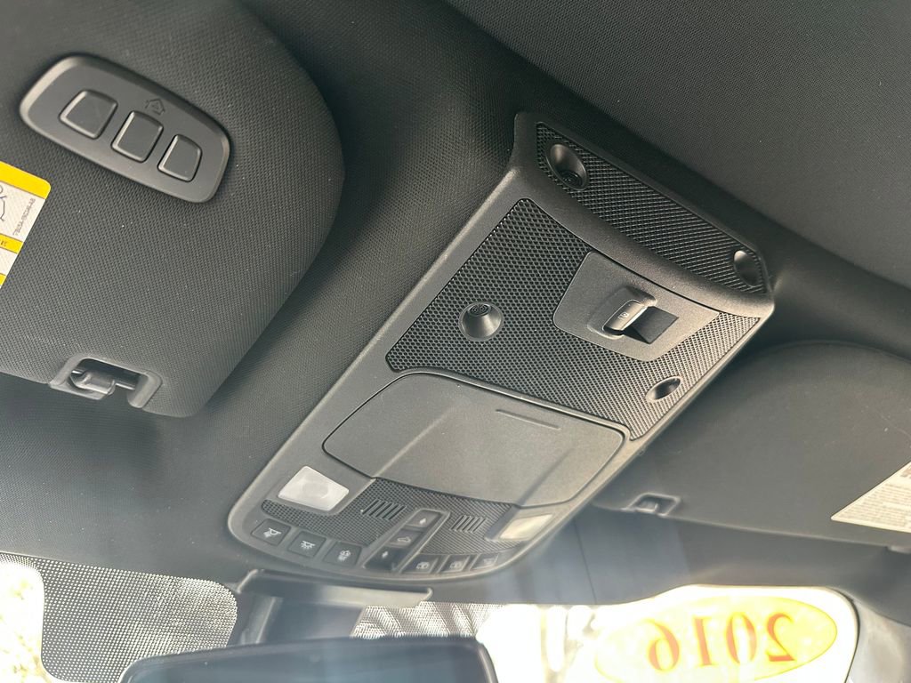 Used 2016 Ford F150 Platinum w/ Equipment Group 701A Luxury image 27