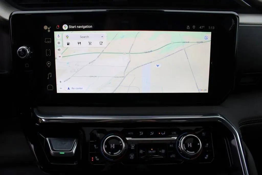 New 2026 GMC Sierra 3500 Denali image 17