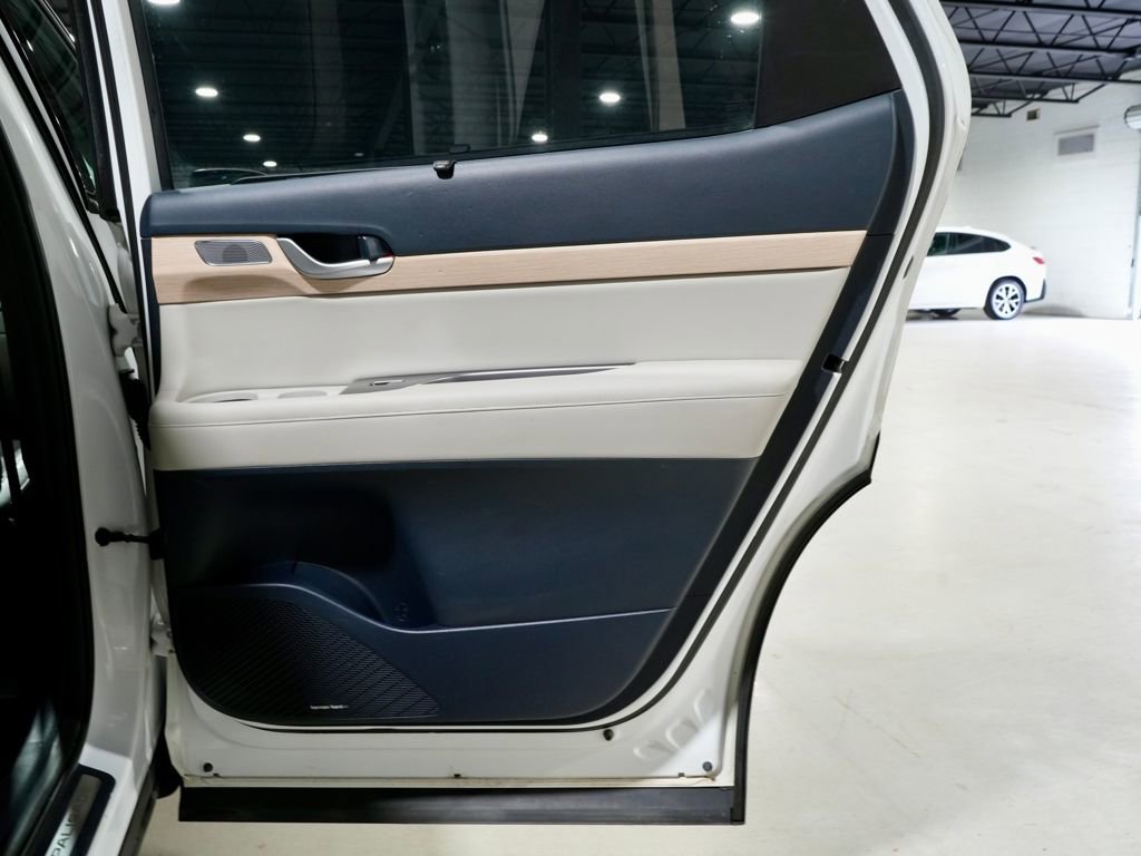 Used 2023 Hyundai Palisade Limited image 34
