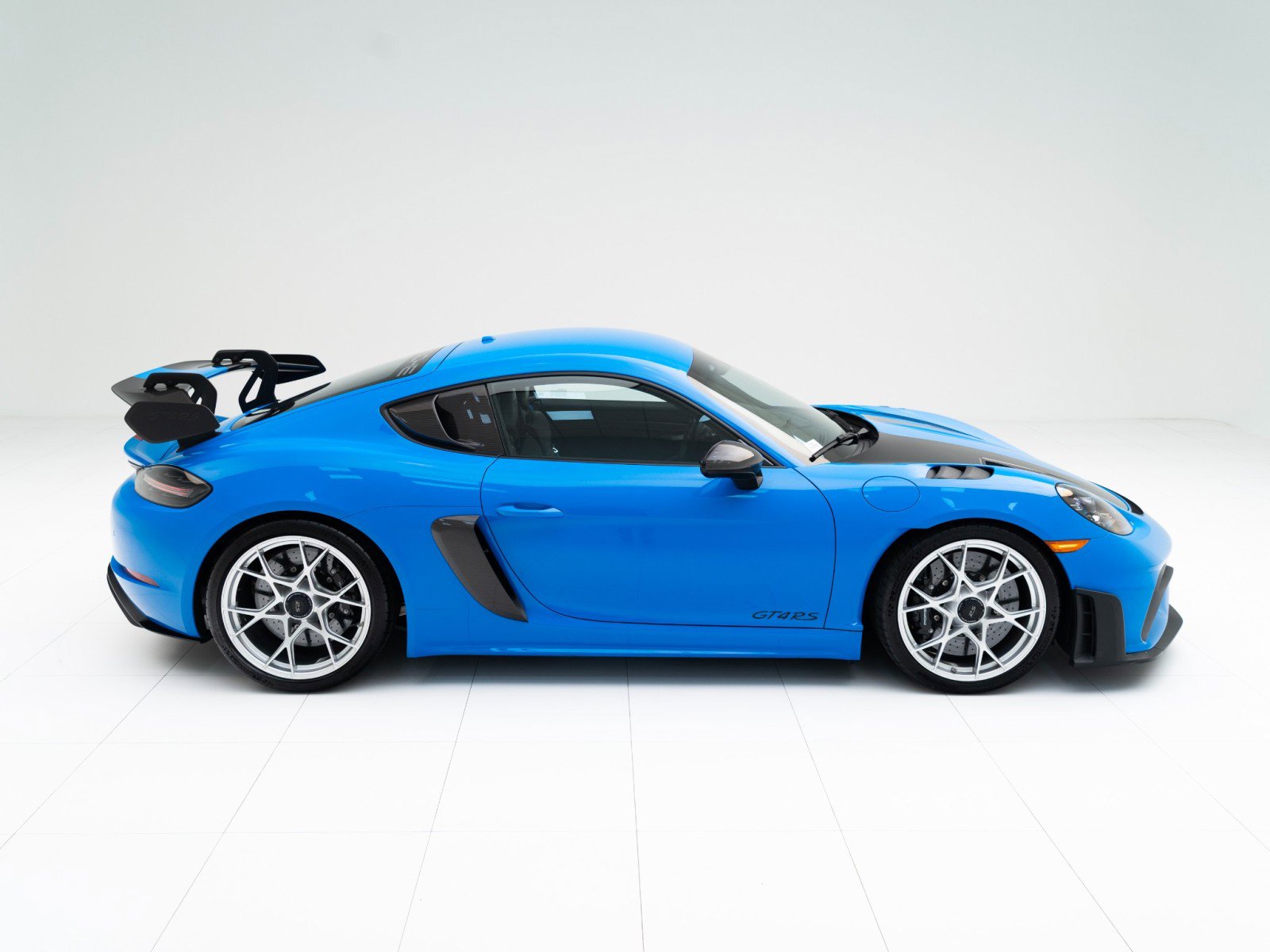 Certified 2025 Porsche 718 Cayman GT4 RS image 8