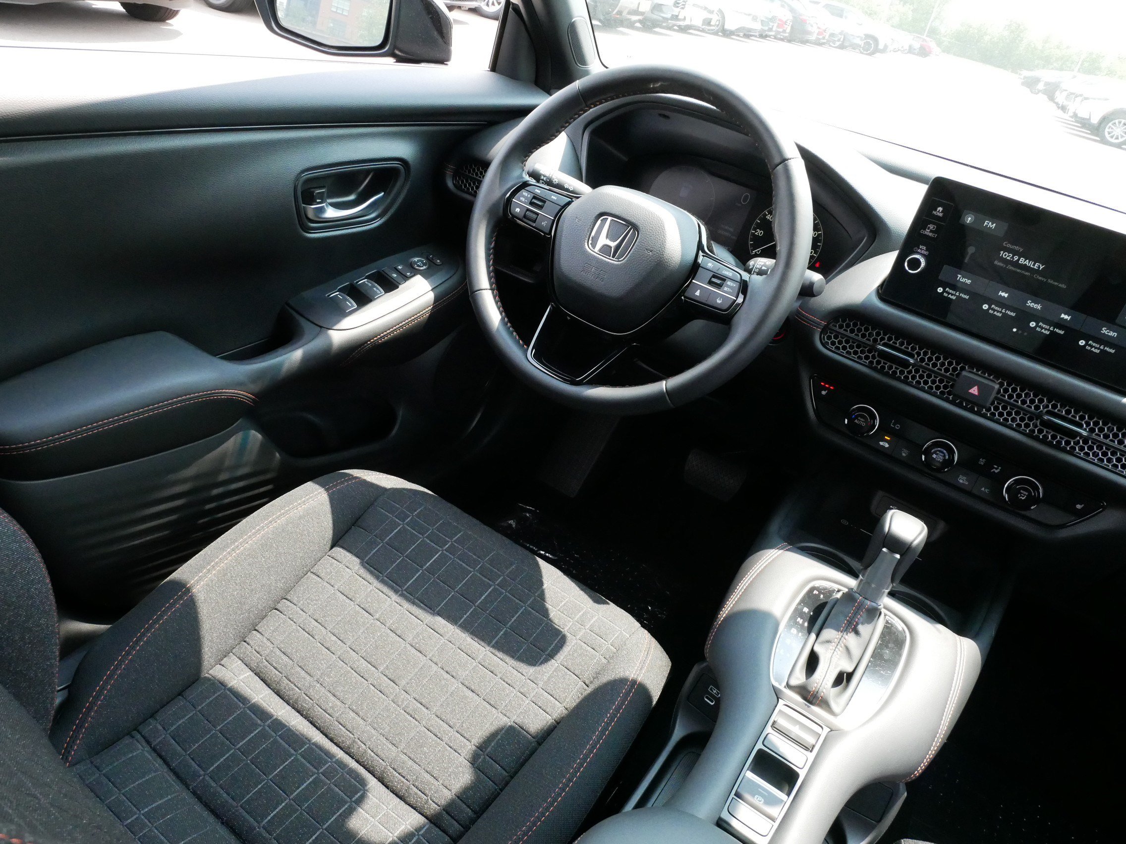 Certified 2027 Honda HR-V Sport image 9