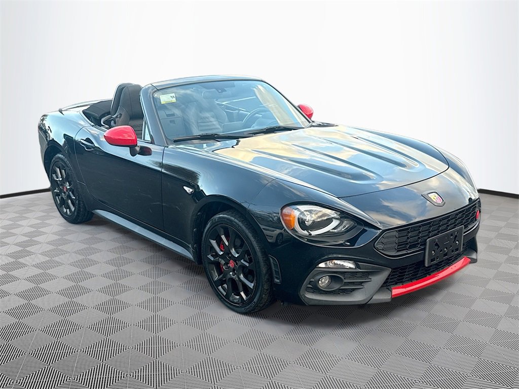 Used 2020 FIAT 124 Spider Abarth w/ Visibility Group image 4