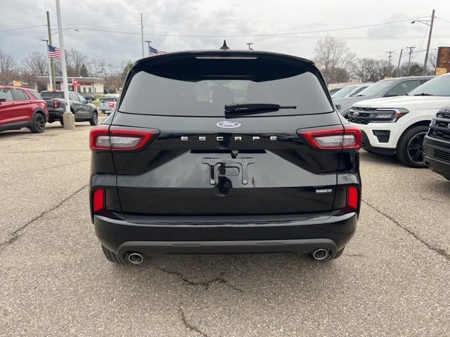 Certified 2023 Ford Escape ST-Line Select image 5