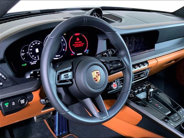 Used 2026 Porsche 911 Carrera image 4