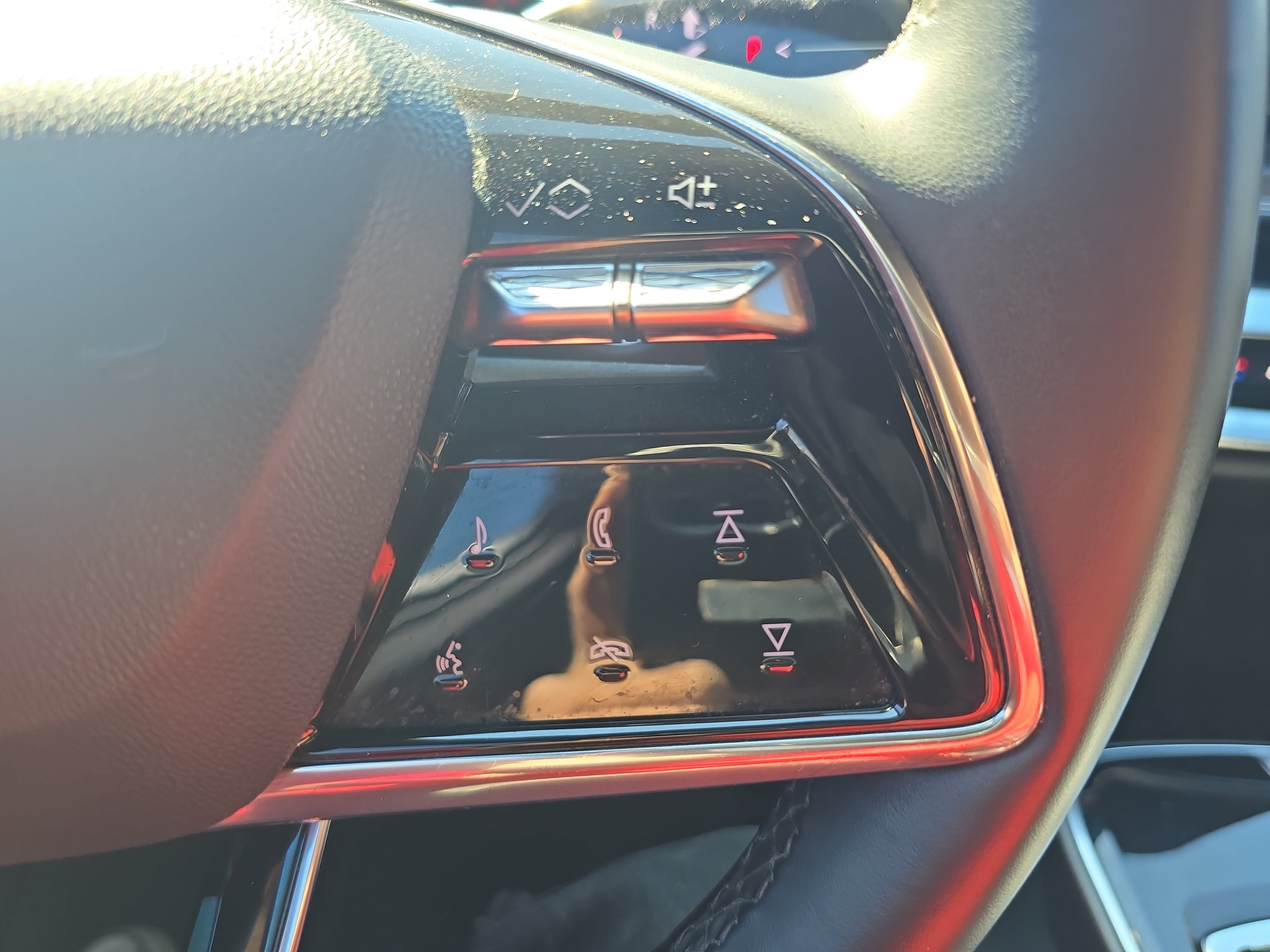 Certified 2024 Cadillac Lyriq Tech RWD image 17