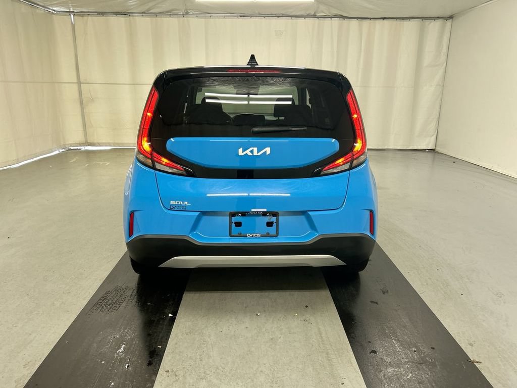 Certified 2023 Kia Soul S FWD image 20