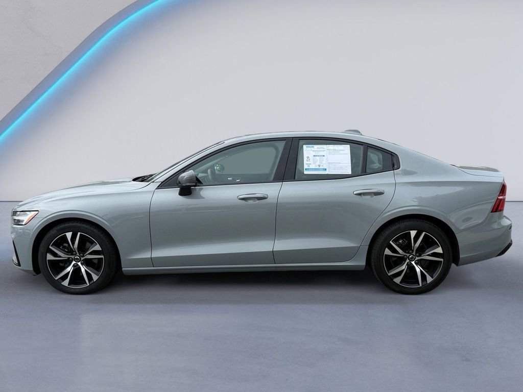 Certified 2024 Volvo S60 B5 Core image 6