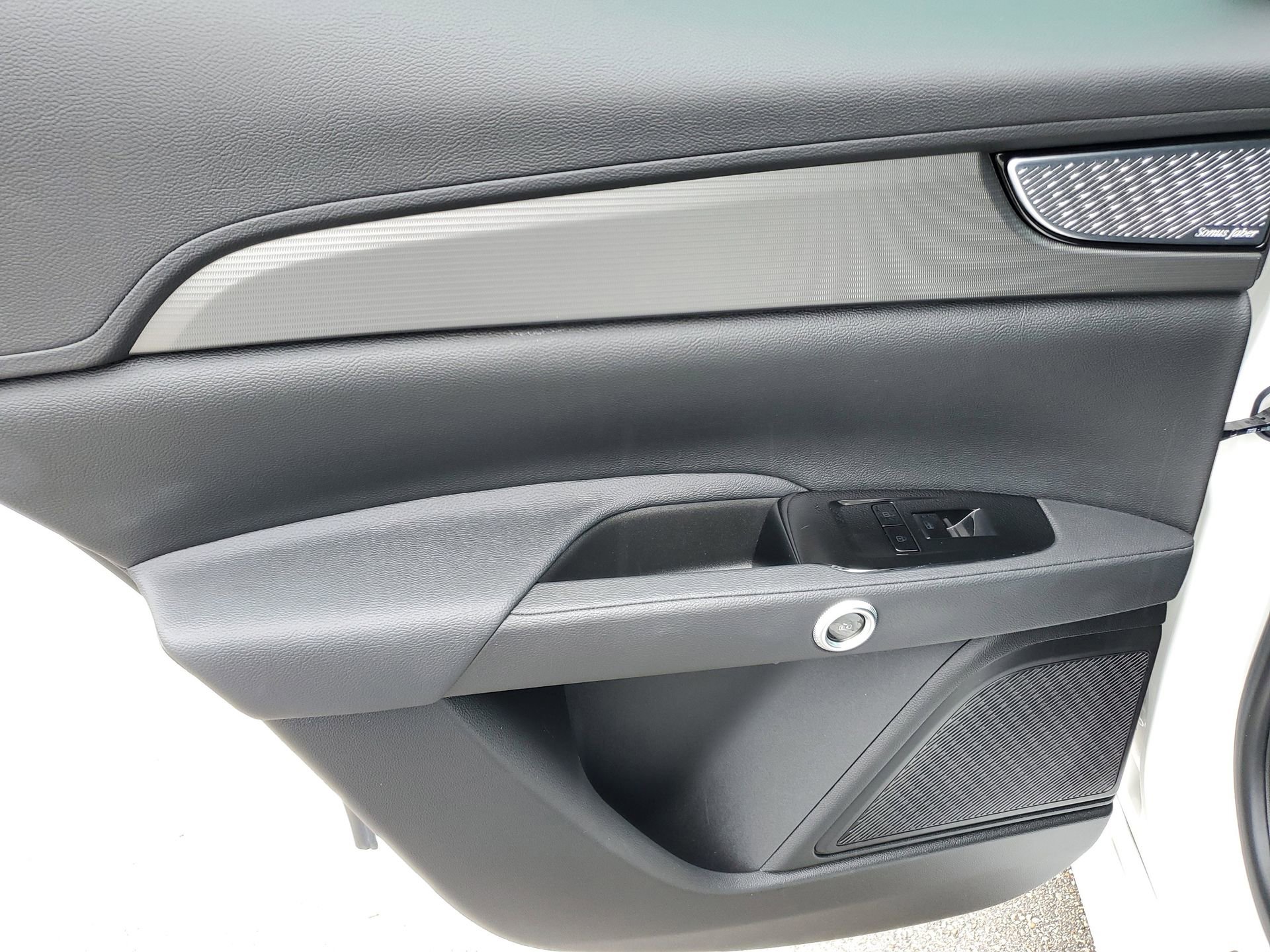 Used 2024 Maserati Grecale GT image 10