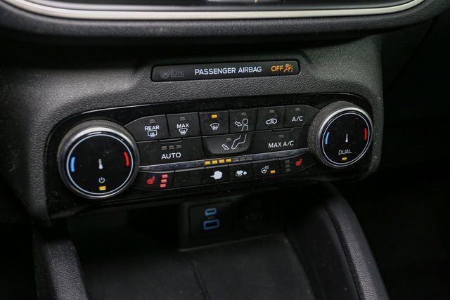 Used 2022 Ford Escape SE w/ Convenience Package image 25