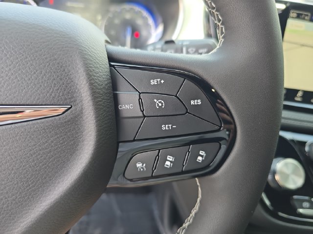 New 2026 Chrysler Pacifica Limited w/ S Appearance Package FWD image 26
