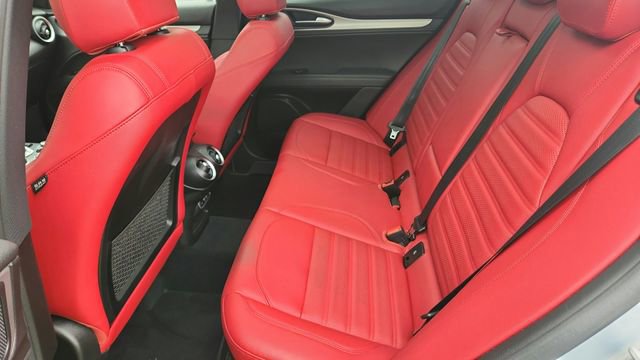 Used 2024 Alfa Romeo Stelvio Ti w/ Performance Driving Package AWD/4WD image 23
